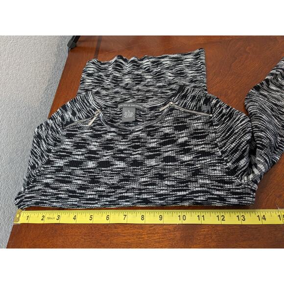 Chelsea & Theodore Fitted‎ Sweater Top S Gray Black Marled Shoulder Zip Stretch - Picture 6 of 8